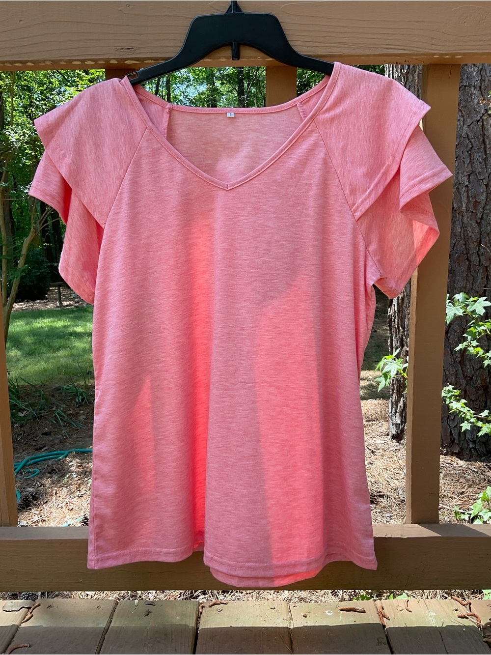 NWOT Pink Flutter Sleeve Top Size Large